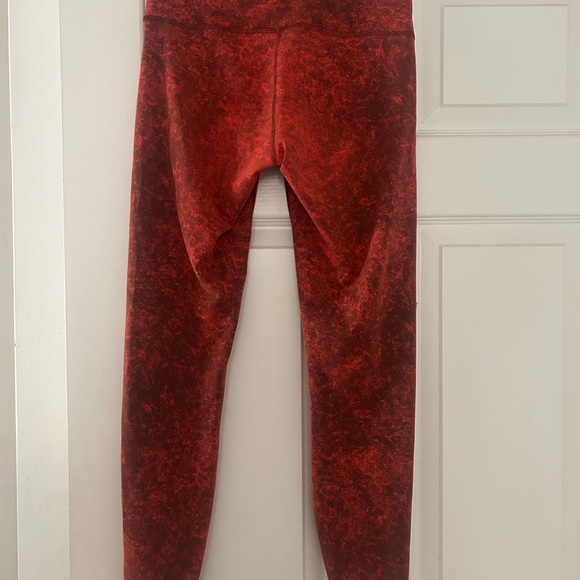 lululemon athletica High Rise Wunder Train Leggings 25” - Picture 4 of 6